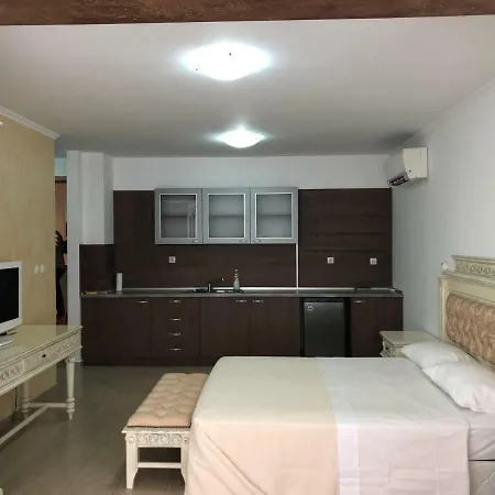 Студио Париж Plovdiv